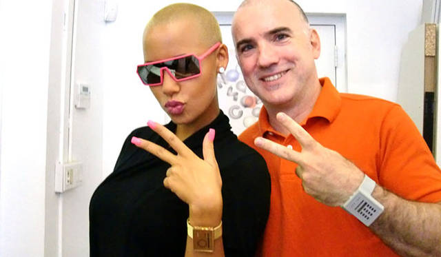 <strong>マシュー・ワォルドマン｜ニューヨーク ファッションウィーク</strong>　ファッションウィーク中にNOOKAのオフィスを訪ねてきたセレブリティのAmber Rose