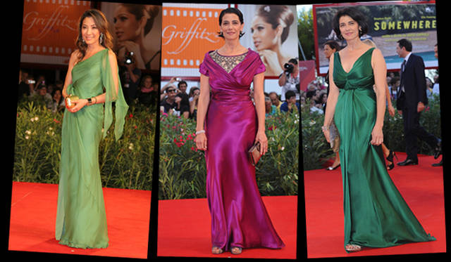 <strong>第67回べネチア国際映画祭｜Michelle Yeoh , Hiam Abbass｜ミシェール・ヨー、ヒアム・アッバス</strong>　左／中国の女優ミシェール・ヨーは明るいグリーンのドレスを、中央・右／イスラエル人女優ヒアム・アッバスはシルクサテンが艶やかに光るドレスで。すべてアルベルタ フェレッティのもの。