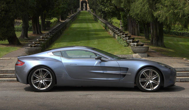 <b>ASTON MARTIN｜アストン マーティン ONE-77</b>