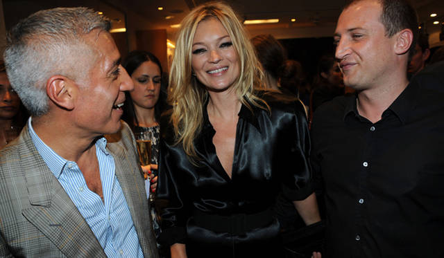 <strong>Kate Moss for LONGCHAMP</strong>　ケイト・モスと彼女とファミリー同然のチームメンバーと。