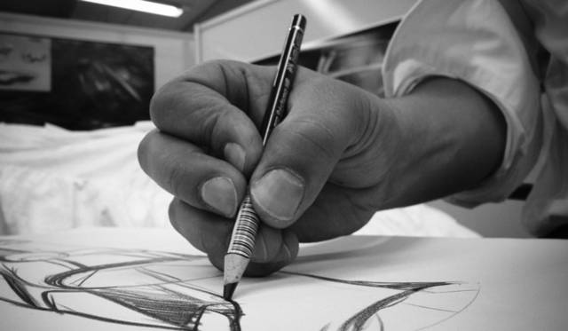 <b>Peugeot｜プジョー EX1</b>