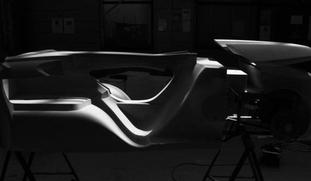 <b>Peugeot｜プジョー EX1</b>