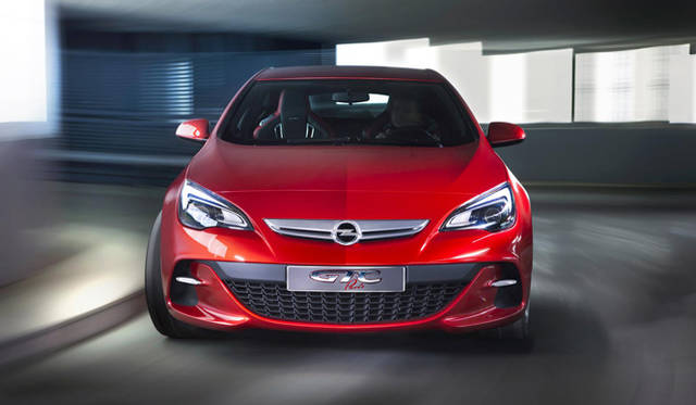 <strong>OPEL GTC Paris｜オペル GTC パリ</strong>