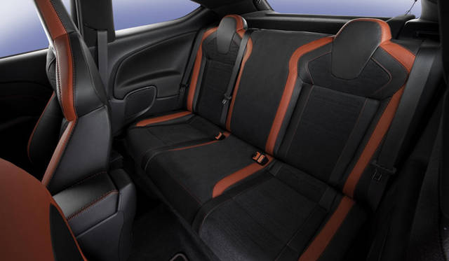 <strong>OPEL GTC Paris｜オペル GTC パリ</strong>