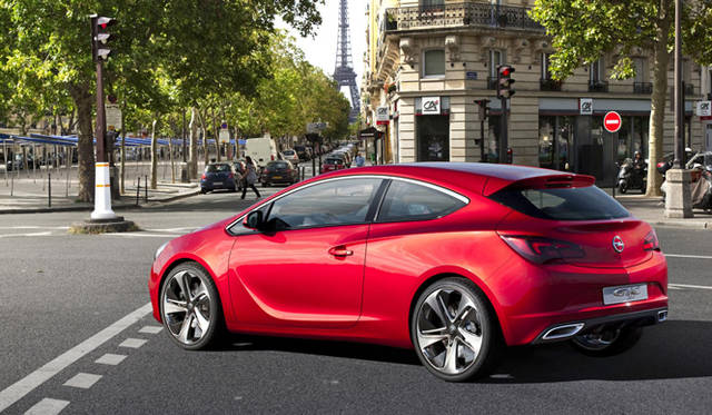 <strong>OPEL GTC Paris｜オペル GTC パリ</strong>