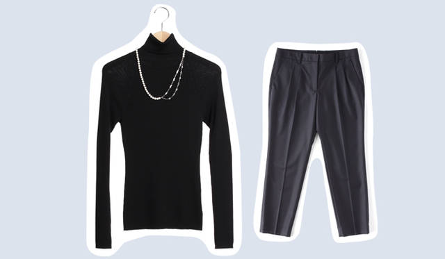 <strong>ESTNATION｜エストネーション</strong>　左／定番のタートルニットはミニマルに着こなすのならすっきりとした無駄のないラインのものを選びたい。2万9400円（ユマエスト）、右／シャープに着こなしたい黒×黒のコーディネイトは美しいシルエットに定評のあるインコテックスをチョイス。パンツ 3万450円（インコテックス）（ともにエストネーション）