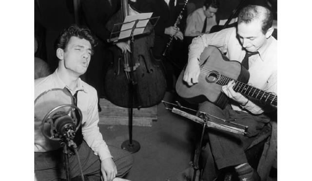 <strong>『3人展 ―Soul Brothers―』</strong>　© Emile MULLER