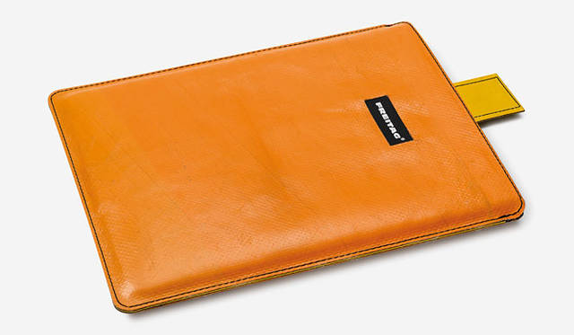 <strong>FREITAG｜フライターグ</strong>　iPadケース 「F23 iPAD SLEEVE」