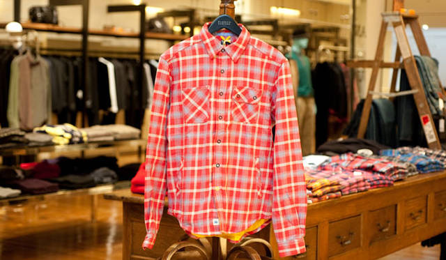 <strong>BARNEYS NEW YORK｜バーニーズ　ニューヨーク</strong>　「BURKMAN BROS（バークマン ブラザーズ）」CPOシャツジャケット 1万9950円