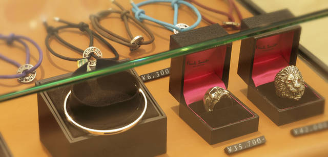 <strong>Paul Smith｜ポール・スミス</strong>　『ポール・スミス丸の内ショップ』 Accessories area