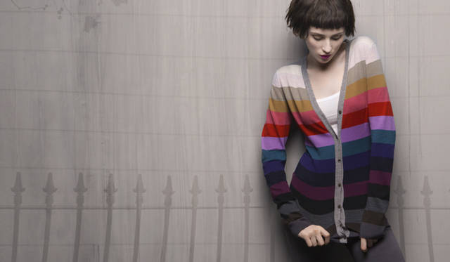 <strong>JOHN SMEDLEY｜ジョン・スメドレー</strong>　2010-11年秋冬ウィメンズコレクション