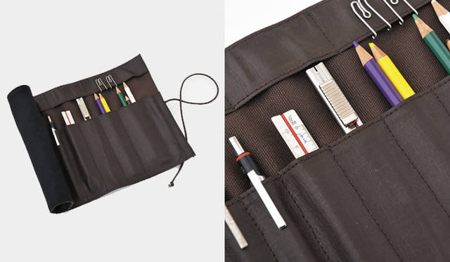 <strong>植木明日子｜『Pencle』／phrungnii(プルンニー)</strong>　巻物型ペンケース。 