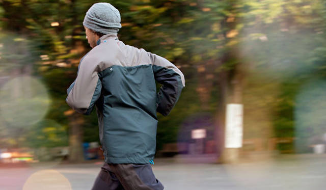 <strong>NIKE｜ナイキ</strong>　「NIKE × UNDERCOVER GYAKUSO<u>U</u>」