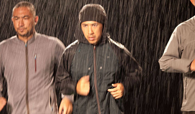 <strong>NIKE｜ナイキ</strong>　「NIKE × UNDERCOVER GYAKUSO<u>U</u>」