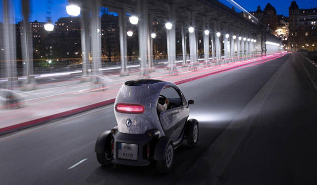 <strong>RENAULT TWIZY｜ルノー トゥイージー</strong>