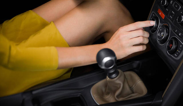 <strong>CITROEN｜シトロエン DS4</strong>