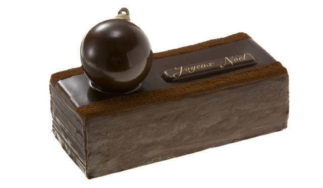 <strong>JEAN-PAUL HÉVIN｜ジャン＝ポール・エヴァン</strong>　2010年ノエルコレクション「グアヤキル ノエル」　よりシックなデザインがお好みであれば「グアヤキル ノエル」がお薦め。　グアヤキル ノエル 3670円