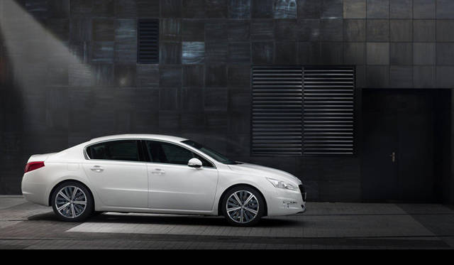<strong>Peugeot｜プジョー 508</strong>