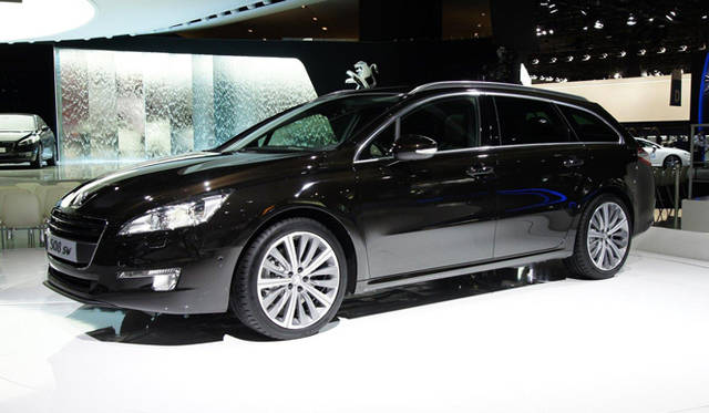 <strong>Peugeot｜プジョー 508</strong> SW