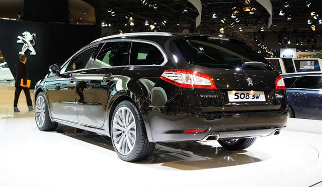 <strong>Peugeot｜プジョー 508</strong> SW