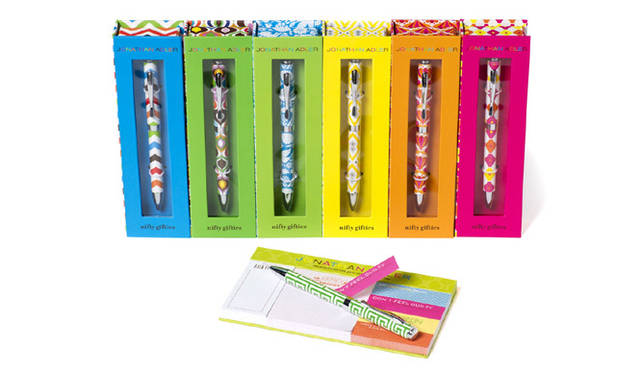 <strong>BARNEYS NEW YORK｜バーニーズ　ニューヨーク</strong>　　「VERY BARNEYS STYLE！ Featuring JONATHAN ADLER」<br>＜NEW ITEM＞ ボールペン各2730円、付箋紙1260円（ペンは別売）