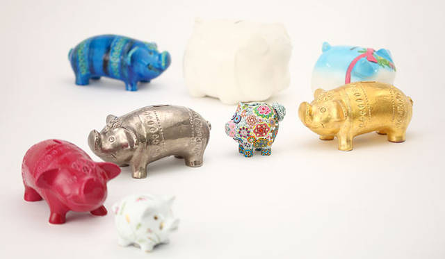 <strong>DESIGNTIDE TOKYO 2010｜伊勢丹新宿店</strong>　本館5階＝インテリア特設会場 「PIGGY BANK COLLECTION」<br>PIGGY BANK COLLECTION