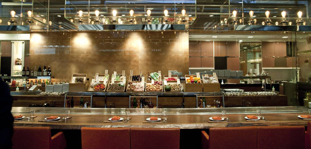 <strong>CITROEN DS3｜シトロエン DS3</strong>　トニー チーの手による「けやき坂」は「市場」をデザインモチーフに採用している。