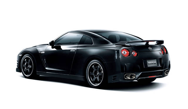 <strong>日産｜NISSAN GT-R</strong><br>SPEC V