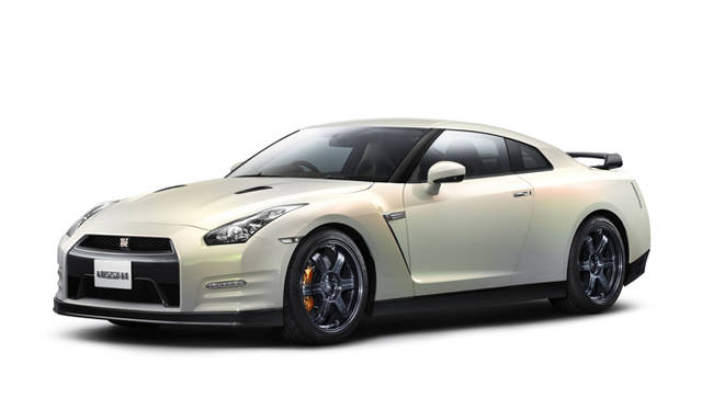 <strong>日産｜NISSAN GT-R</strong><br>エゴイスト｜EGOIST