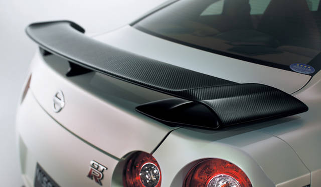 <strong>日産｜NISSAN GT-R</strong><br>エゴイスト｜EGOIST