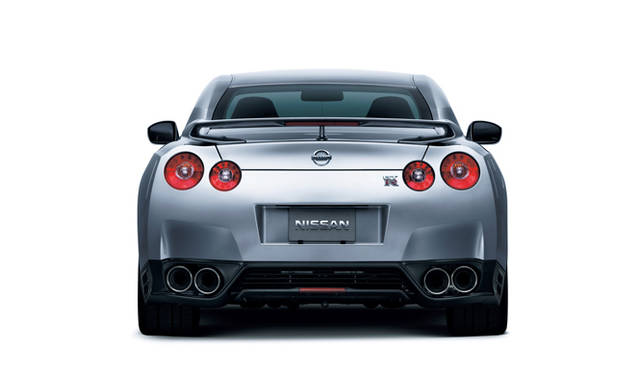 <strong>日産｜NISSAN GT-R</strong>