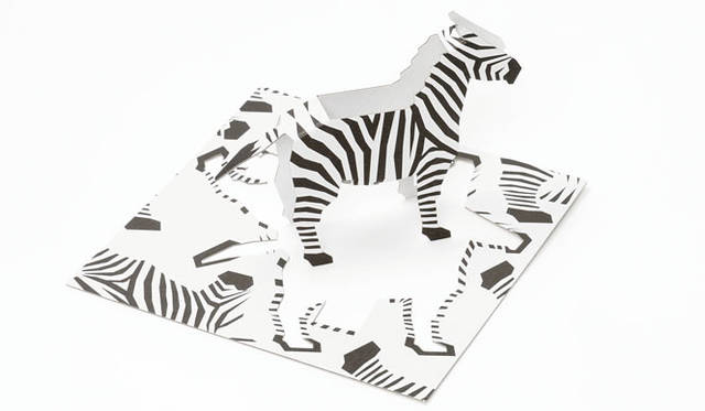 <strong>DESIGNTIDE TOKYO 2010｜伊勢丹新宿店</strong>　本館6階＝ステーショナリー「かみの工作所」 （10月27日（水）～11月9日（火））<br>　