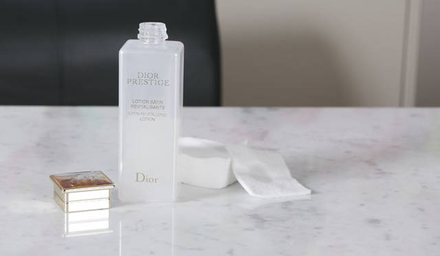 <strong>國藤直子のコスメシュラン</strong>　第65週 「ディオール プレステージ サテン ローション」