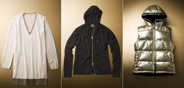 <strong>ck Calvin Klein｜ck カルバン・クライン</strong>左:ウィメンズ ニット／1枚で着てもインナーに使っても個性が覗くロング丈ニット。深いVネックと裾のリブにゴールドがあしらわれ、リュクスな輝きを放つ。1万7850円<br>中：メンズ ニットパーカ／ウールにカシミヤを混紡した生地で仕立てたパーカは、滑らかな肌触りが魅力。黒いボディの中央でゴールドのダブルジップが映える。2万2050円<br />右：メンズ ダウンベスト ／ゴールドのダウンベストは、どんなスタイルもラグジュアリーに演出。ポケットは、ハンドウォーマーにもなる起毛素材のポケットと大切な物を入れても安心のジップ付ポケットのダブル仕様で、機能性も高い。3万7800円　オンワード樫山 お客様相談室03-5476-5811