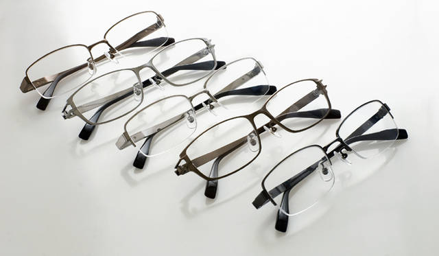 <strong>BURBERRY｜バーバリー</strong>　バーバリーアイウェアから新モデルリリース 