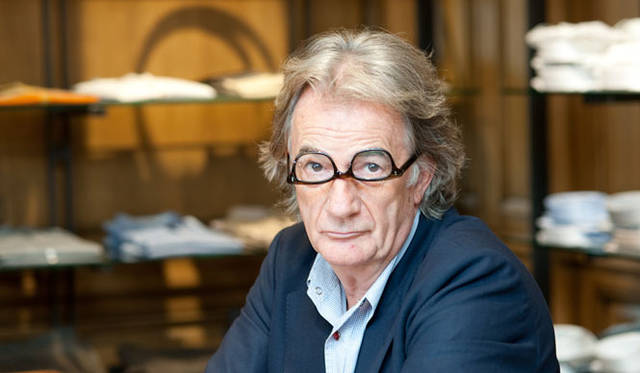 <strong>Paul Smith｜ポール・スミス</strong>　「3つめの部屋は、ゆったりドレスをセレクトできるスペース」