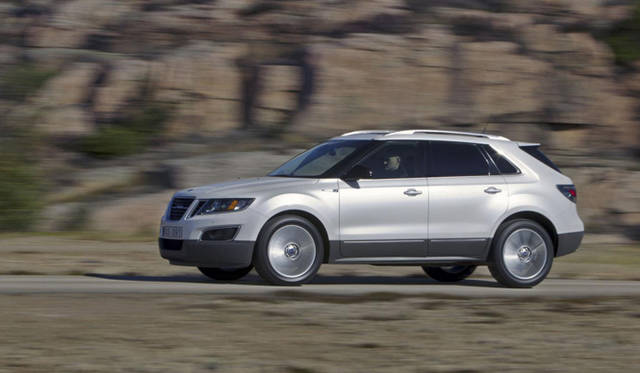 <strong>SAAB ｜サーブ 9-4X</strong>