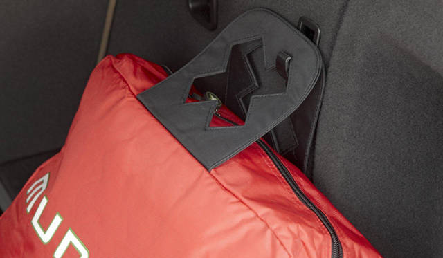 <strong>BMW｜ビー・エム・ダブリュー X3</strong>