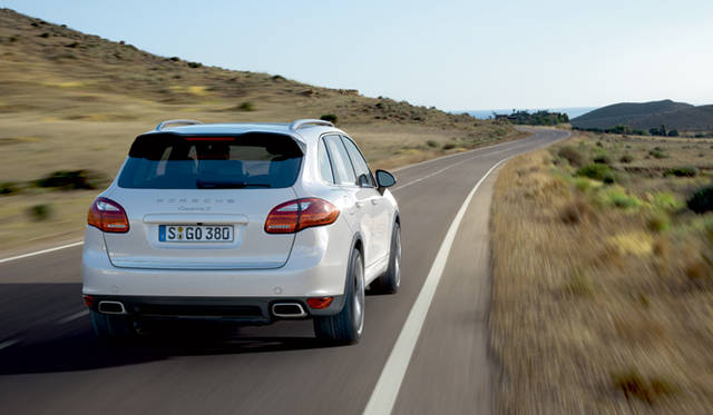 <strong>PORSCHE Cayenne S Hybrid｜ポルシェ カイエンS ハイブリッド</strong>