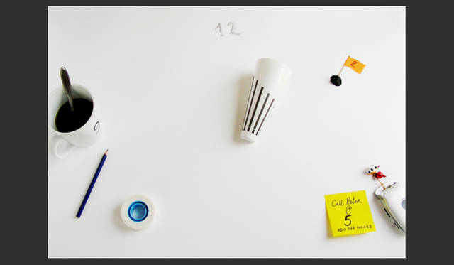 <strong>DESIGNTIDE TOKYO 2010｜TIDE Exhibition</strong>　TIDE Exhibition『Oscar Diaz』<br>ロンドンに自身のスタジオを構えるデザイナーのオスカー・ディアズ。彼の作品は、つねに表面上には見えない物語的な要素をふくんでいる。ハイテク、ローテクな技術を混合させたプロセスを好み、無駄が削ぎ落とされた外見とともに、型にはまらない使い方によって素材の領域を広げていく。