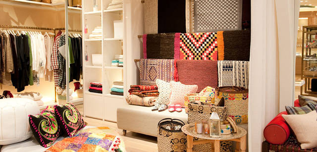 <strong> UNITED ARROWS｜ユナイテッドアローズ</strong>　ユナイテッドアローズ 原宿本店 ウィメンズ館　地下1階 「STYLE for LIVING」