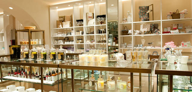 <strong> UNITED ARROWS｜ユナイテッドアローズ</strong>　ユナイテッドアローズ 原宿本店 ウィメンズ館　地下1階 「STYLE for LIVING」