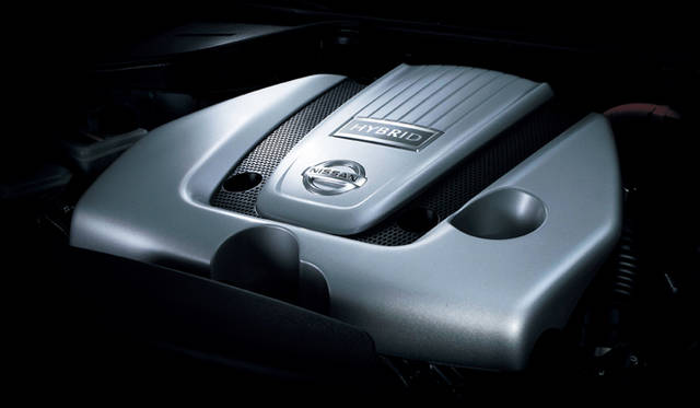 <strong>日産 フーガ ハイブリッド｜NISSAN FUGA HYBRID</strong><br>3.5リッターV型6気筒エンジン