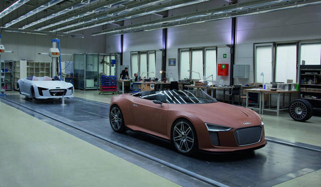 <strong>Audi e TRON｜アウディ e トロン</strong>