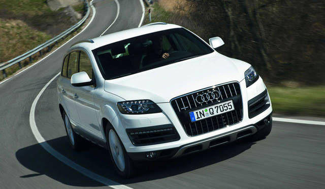 <strong>Audi｜アウディ Q7</strong>