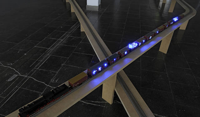 <strong>MIYAJIMA Tatsuo｜宮島達男「Time Train」展　@Six</strong>　　© Ferdinand Ullrich Recklinghausen, Germany