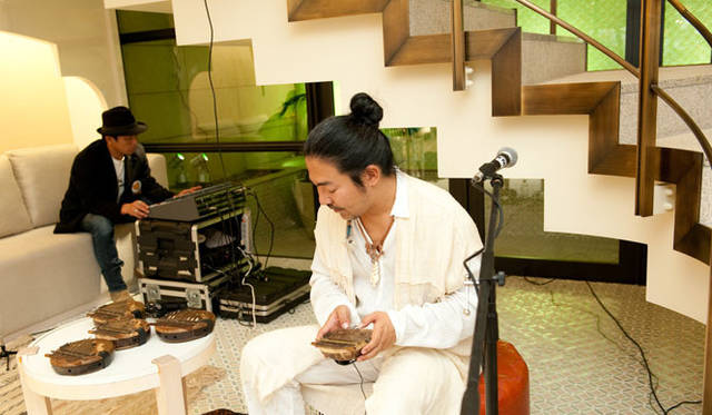 <strong> UNITED ARROWS｜ユナイテッドアローズ</strong>　レセプション当日の演奏