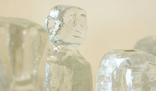 <strong>Elephant*｜エレファント</strong>　エリック・ホグランのガラス作品。みればみるほど味わい深い。