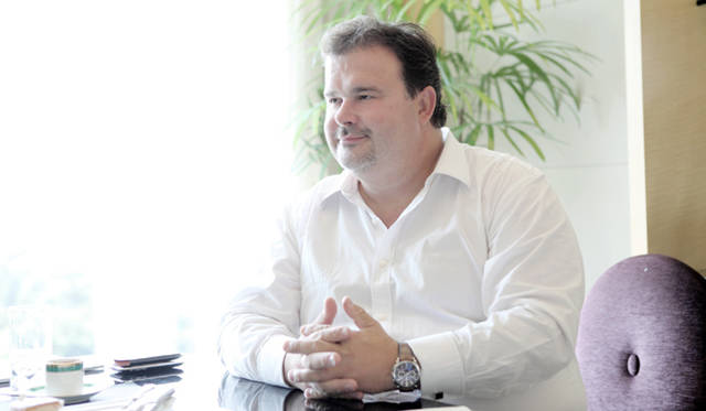 <strong>PIERRE HERMÉ PARIS｜ピエール・エルメ・パリ</strong>　新作、そしてファン待望のノエルコレクションを携え来日したピエール・エルメ氏。