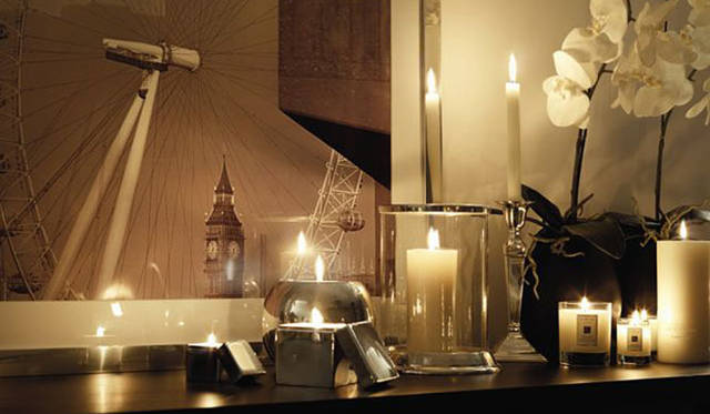 <strong>Jo Malone｜ジョー マローン</strong>　シルバープレート キャンドル ＆ アクセサリーズ